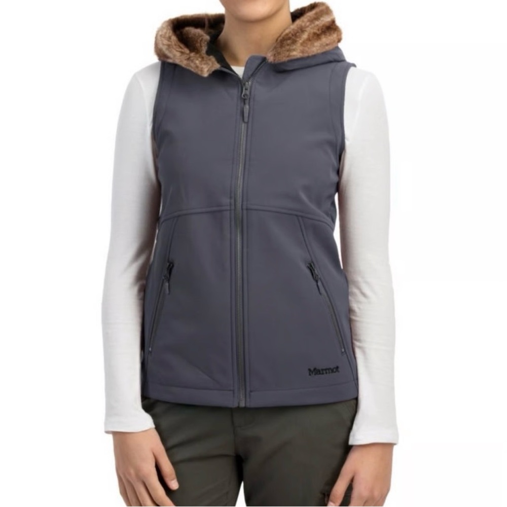 Marmot Women's Furlong Softshell Vest, black with a faux fur‎ lined hood. Large.